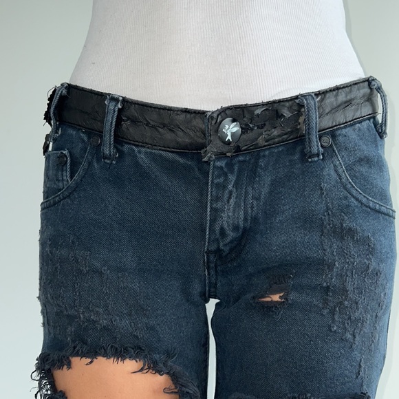 Oneteaspoon Distressed Jeans - Picture 2 of 4